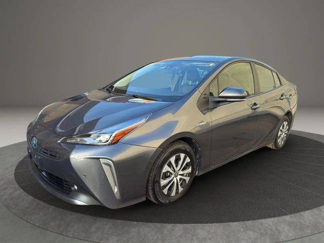 2022 Toyota Prius LE AWD photo