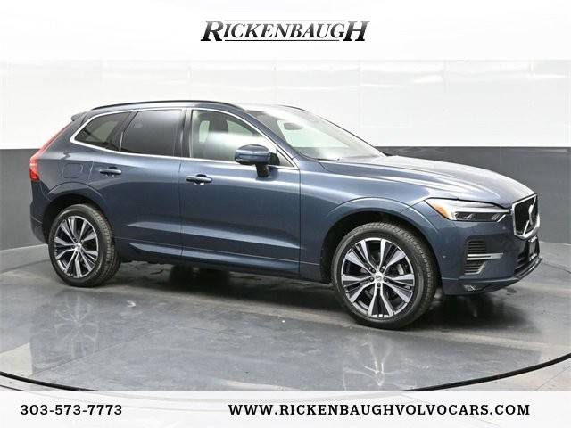 2022 Volvo XC60 Momentum AWD photo