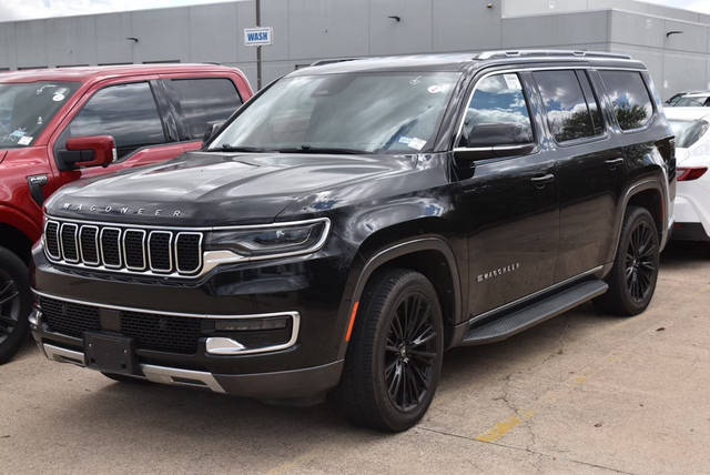2022 Jeep Wagoneer Series III RWD photo
