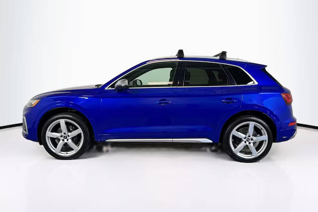 2022 Audi SQ5 Premium Plus AWD photo