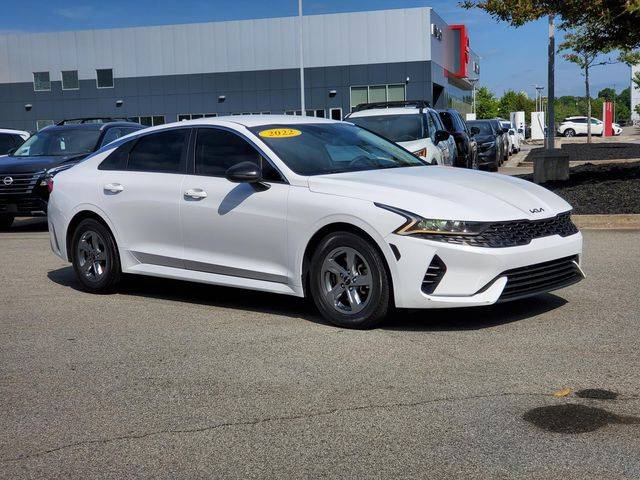 2022 Kia K5 LXS FWD photo