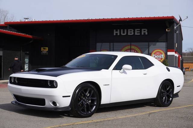 2021 Dodge Challenger R/T RWD photo