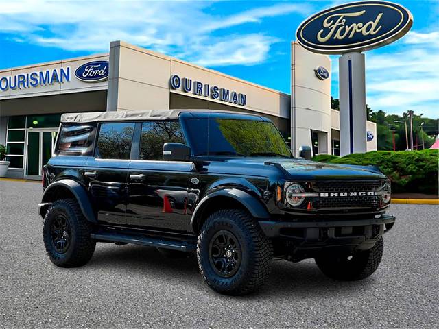 2022 Ford Bronco 4 Door Wildtrak 4WD photo