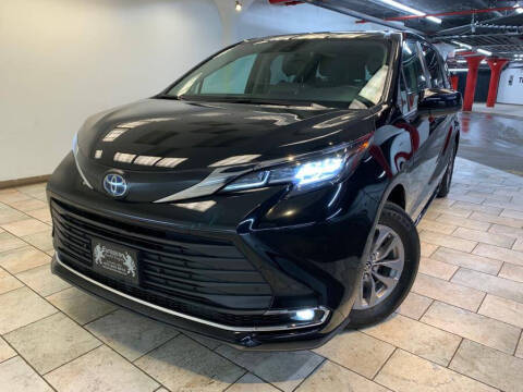 2022 Toyota Sienna XLE AWD photo