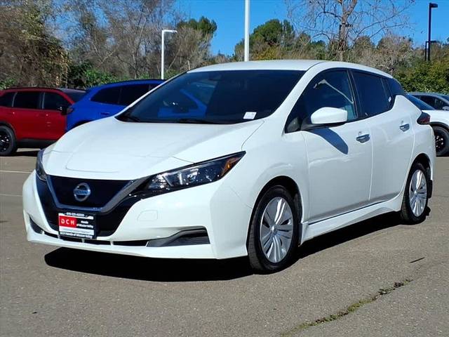 2022 Nissan Leaf S FWD photo