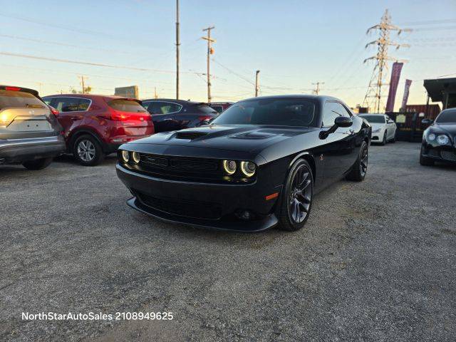 2021 Dodge Challenger R/T Scat Pack RWD photo