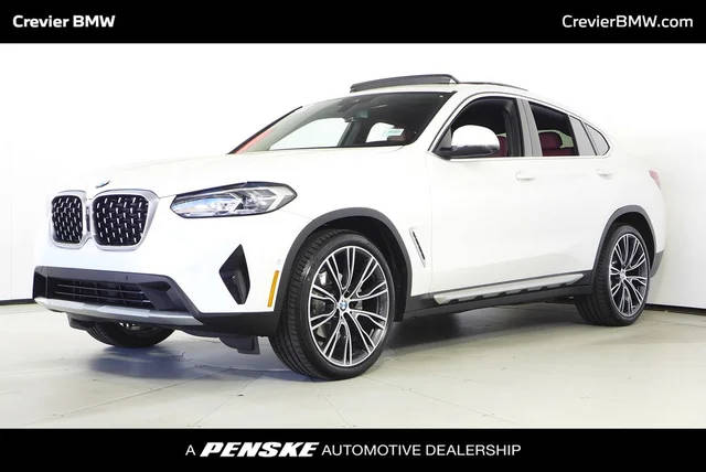 2022 BMW X4 xDrive30i AWD photo