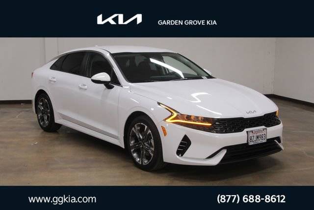 2022 Kia K5 LXS AWD photo