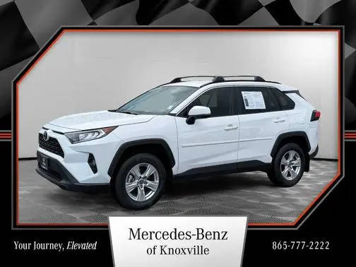 2021 Toyota RAV4 XLE AWD photo