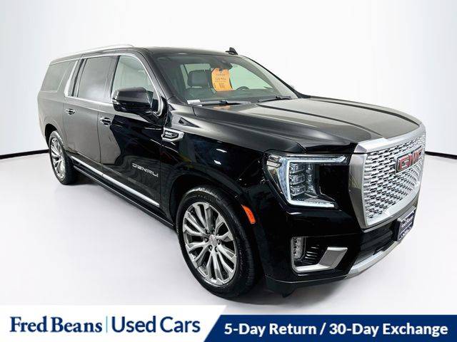 2022 GMC Yukon XL Denali 4WD photo