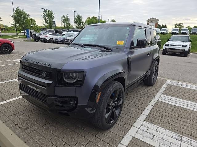 2022 Land Rover Defender 90 V8 AWD photo