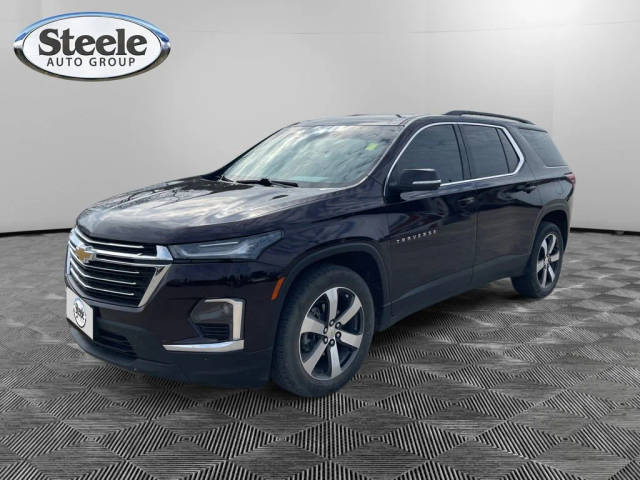 2022 Chevrolet Traverse LT Leather FWD photo