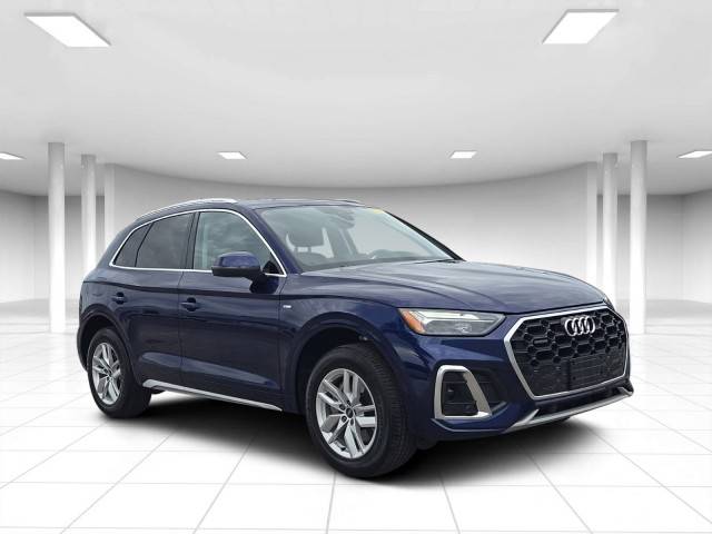 2022 Audi Q5 S line Premium AWD photo