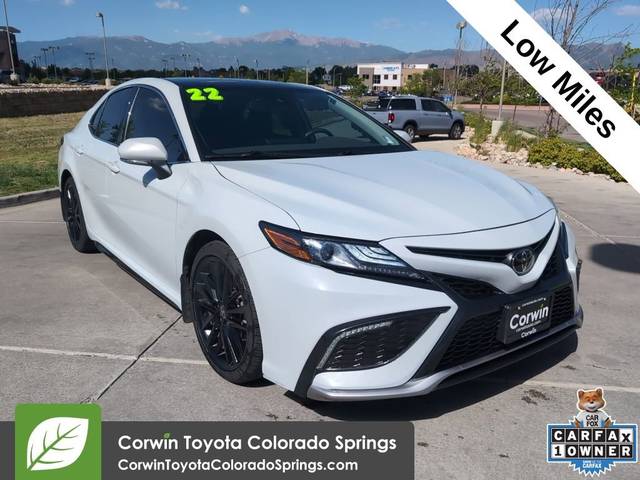 2022 Toyota Camry XSE FWD photo