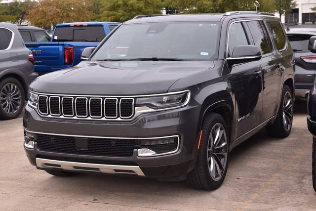 2022 Jeep Wagoneer Series III 4WD photo