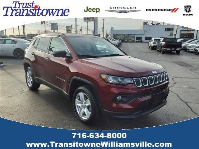 2022 Jeep Compass Latitude 4WD photo