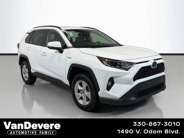 2021 Toyota RAV4 Hybrid XLE AWD photo