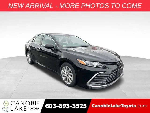 2022 Toyota Camry LE AWD photo