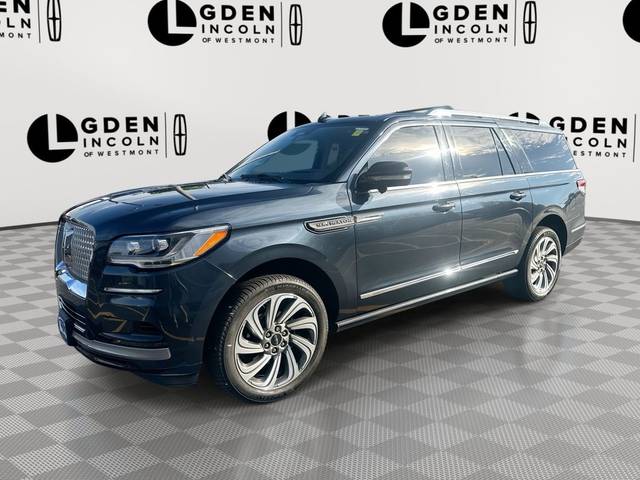 2022 Lincoln Navigator L Reserve 4WD photo