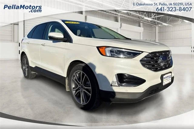 2022 Ford Edge Titanium AWD photo