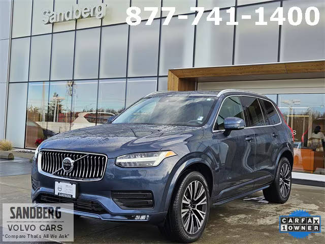 2022 Volvo XC90 Momentum AWD photo