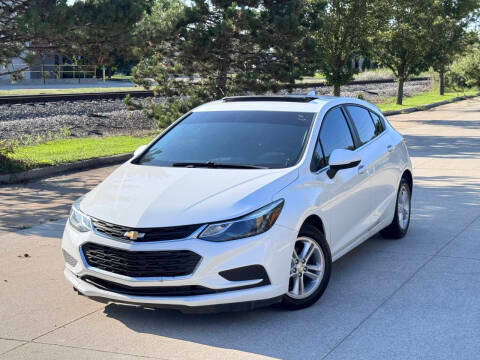 2018 Chevrolet Cruze LT FWD photo
