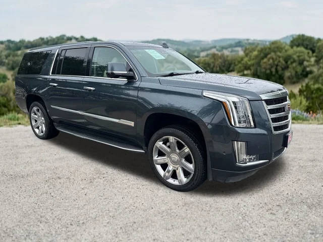 2020 Cadillac Escalade ESV Luxury RWD photo