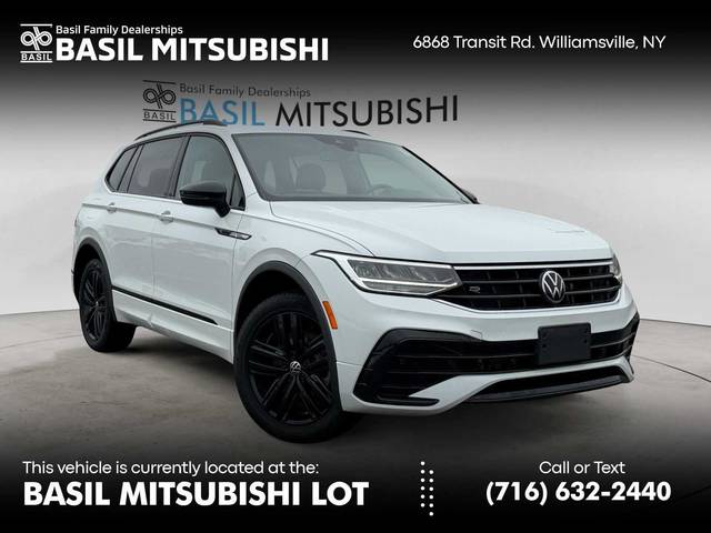 2022 Volkswagen Tiguan SE R-Line Black AWD photo