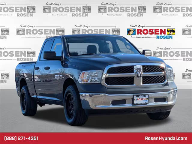 2017 Ram 1500 Express 4WD photo