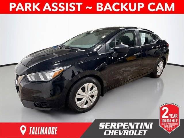 2021 Nissan Versa S FWD photo