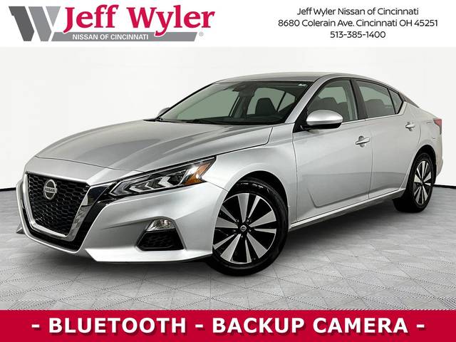2022 Nissan Altima 2.5 SV AWD photo