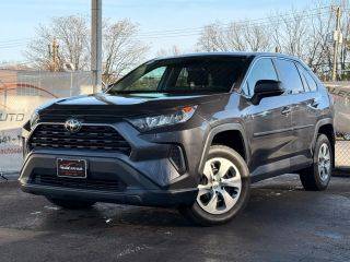 2022 Toyota RAV4 LE AWD photo