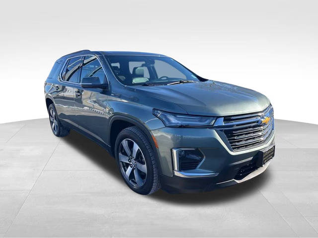 2022 Chevrolet Traverse LT Leather AWD photo