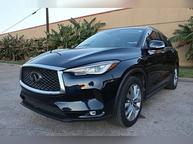2022 Infiniti QX50 LUXE FWD photo