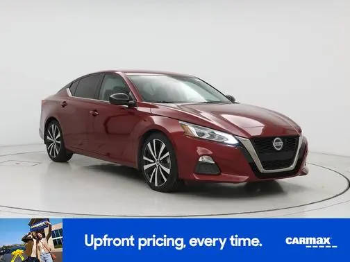 2022 Nissan Altima 2.5 SR FWD photo