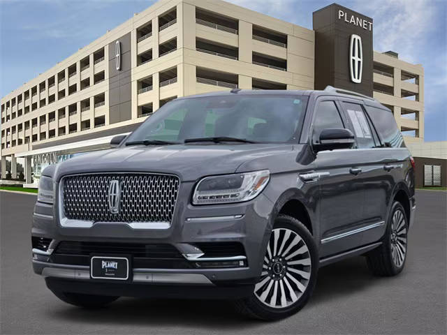 2021 Lincoln Navigator Reserve 4WD photo