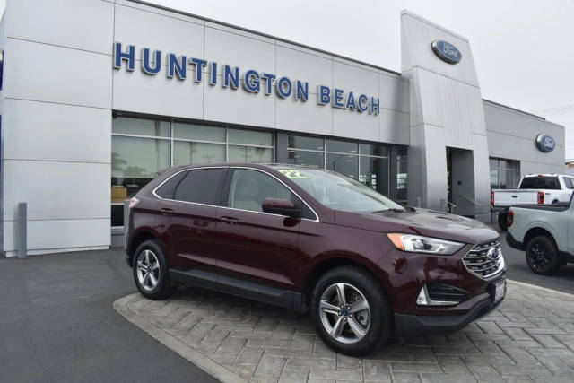 2022 Ford Edge SEL AWD photo