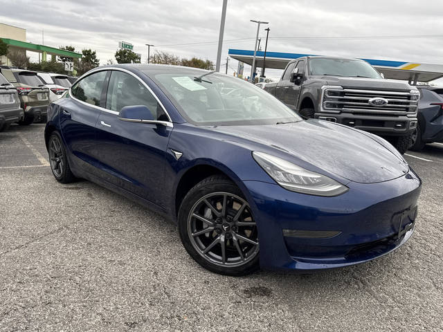 2019 Tesla Model 3 Standard Range RWD photo