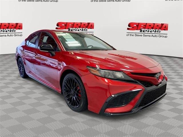 2022 Toyota Camry SE FWD photo