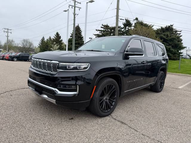 2022 Jeep Grand Wagoneer Series III 4WD photo