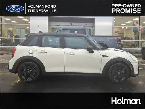 2022 MINI Hardtop 4 Door Cooper S FWD photo