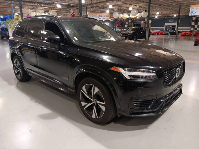 2022 Volvo XC90 Recharge R-Design AWD photo