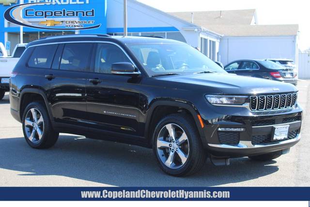 2022 Jeep Grand Cherokee L Limited 4WD photo