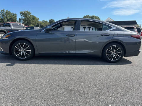 2022 Lexus ES ES 350 FWD photo