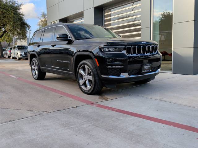 2022 Jeep Grand Cherokee L Limited 4WD photo