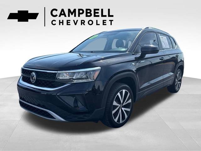 2022 Volkswagen Taos SE FWD photo