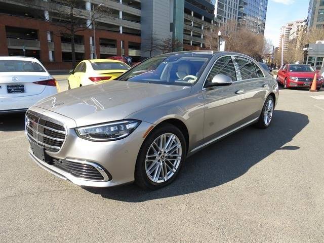 2022 Mercedes-Benz S-Class S 580 AWD photo