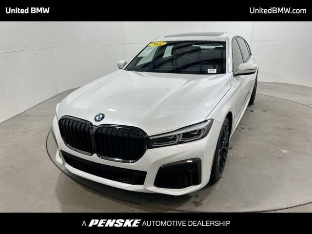 2022 BMW 7 Series 740i RWD photo