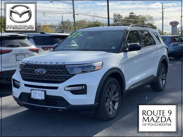 2022 Ford Explorer XLT 4WD photo