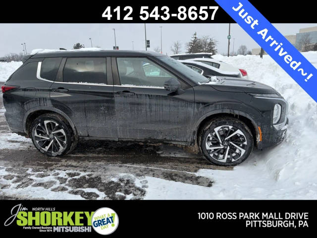 2022 Mitsubishi Outlander SE 4WD photo